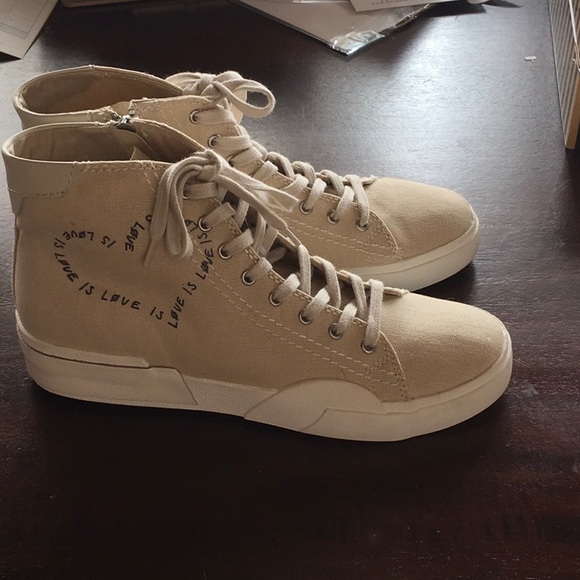 NWT Dolce Vita “love is” High Tops - Picture 5 of 6